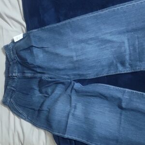 Gap women's jeans baggy